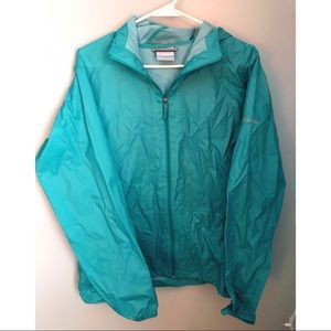Columbia rain coat